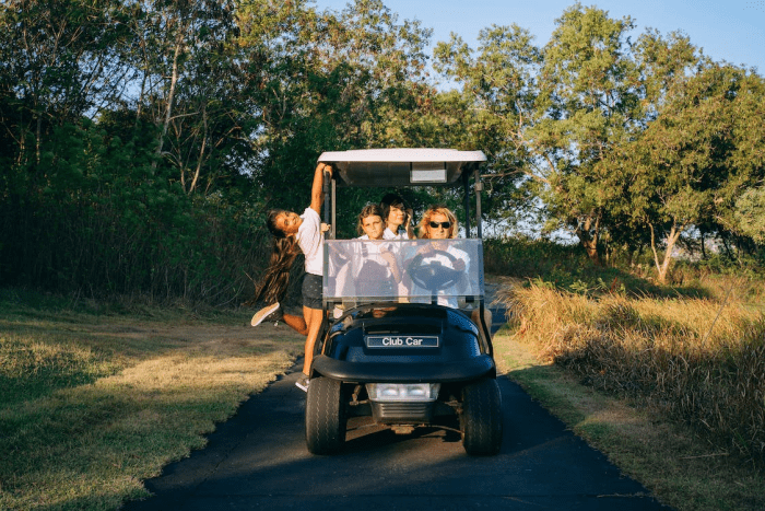 Club Car vs. E-Z-GO vs. Yamaha: Choosing the Perfect Golf Cart